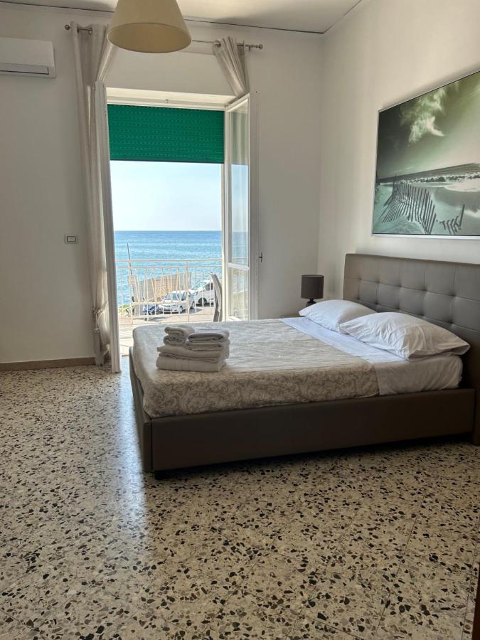 B&B Mare Colombo Salerno Exterior photo